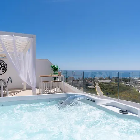 One80 New Luxury 4 Bedroom Penthouse With Amazing Sea View And Private Jacuzzi * Estepona