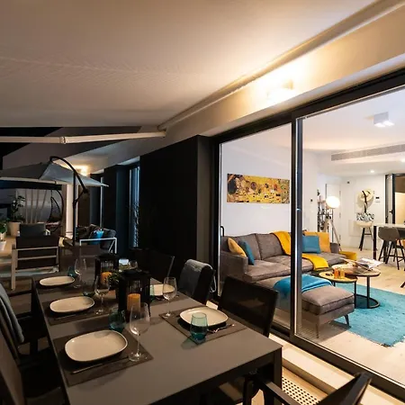 One80 New Luxury 4 Bedroom Penthouse With Amazing Sea View And Private Jacuzzi Apartamento *