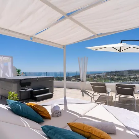 One80 New Luxury 4 Bedroom Penthouse With Amazing Sea View And Private Jacuzzi