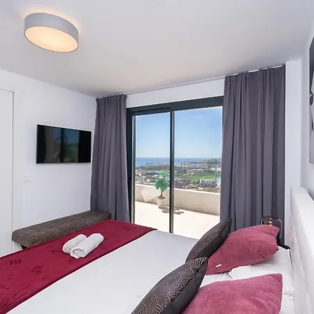 One80 New Luxury 4 Bedroom Penthouse With Amazing Sea View And Private Jacuzzi Apartamento