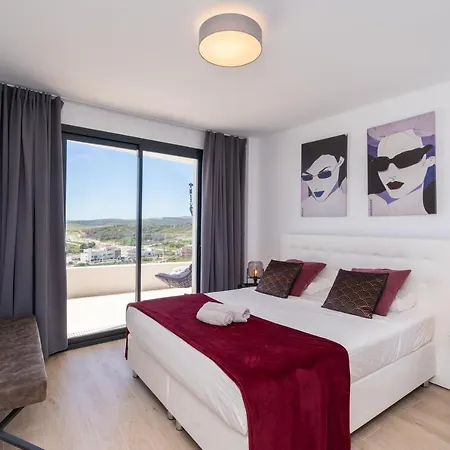 One80 New Luxury 4 Bedroom Penthouse With Amazing Sea View And Private Jacuzzi *