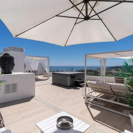 One80 New Luxury 4 Bedroom Penthouse With Amazing Sea View And Private Jacuzzi Εστεπόνα